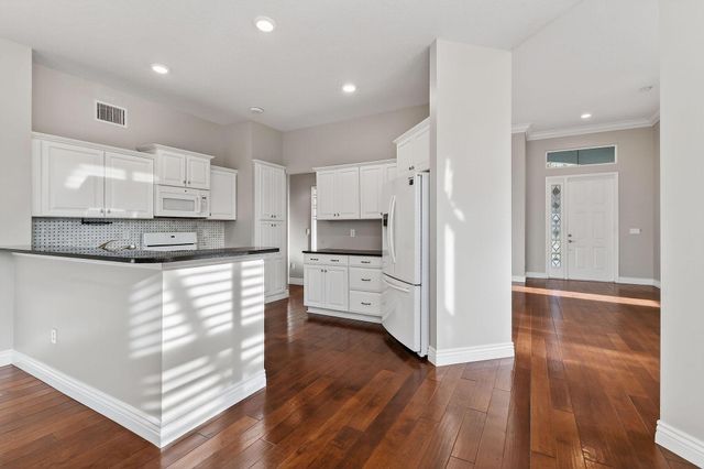 7492 SE Teton Drive, Hobe Sound, FL 33455