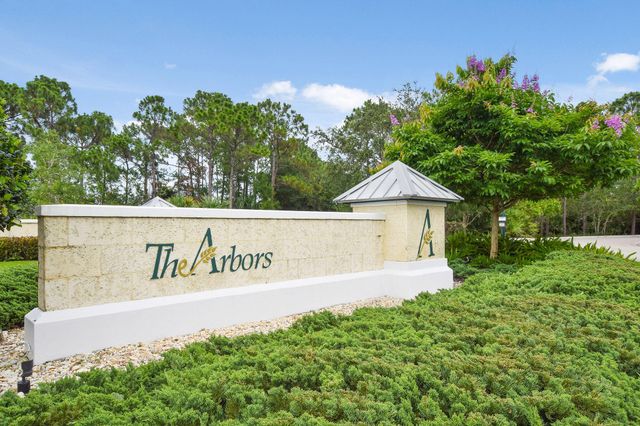 7492 SE Teton Drive, Hobe Sound, FL 33455