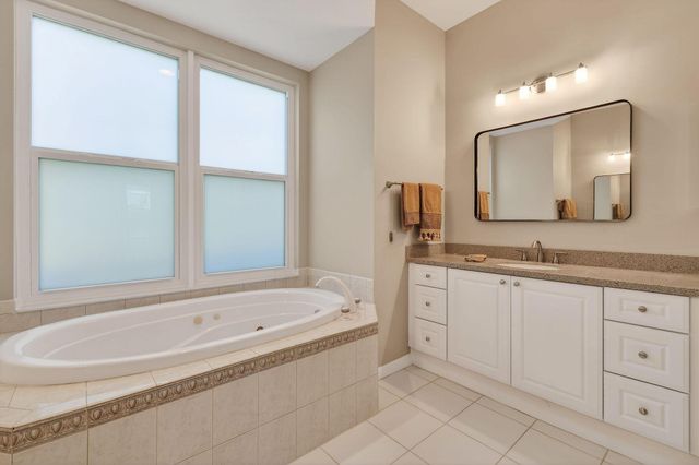 7492 SE Teton Drive, Hobe Sound, FL 33455