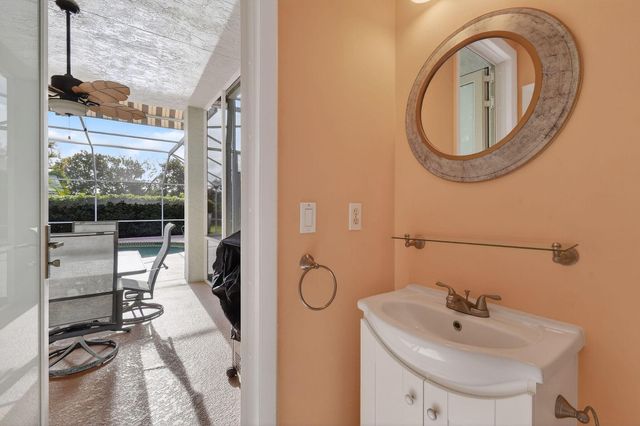 7492 SE Teton Drive, Hobe Sound, FL 33455