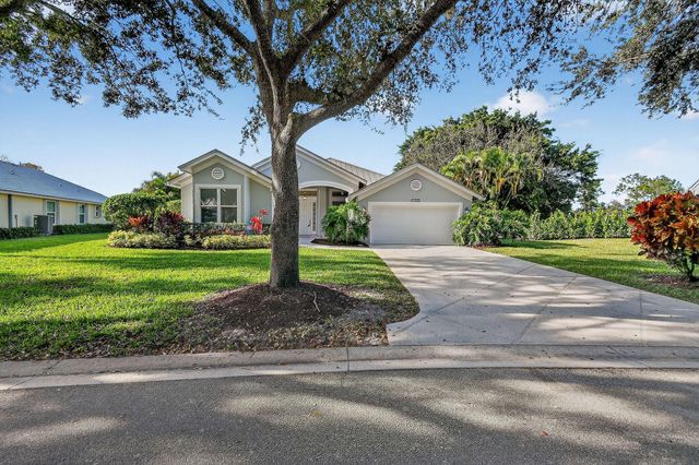 7492 SE Teton Drive, Hobe Sound, FL 33455