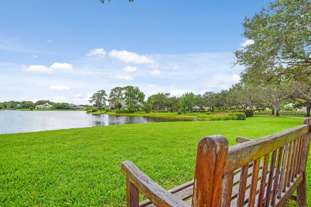 7492 SE Teton Drive, Hobe Sound, FL 33455