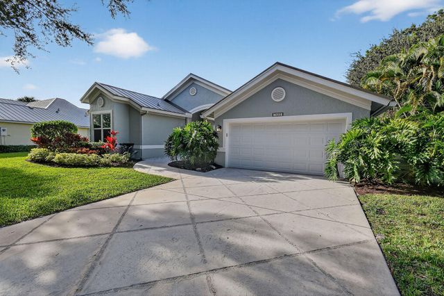 7492 SE Teton Drive, Hobe Sound, FL 33455