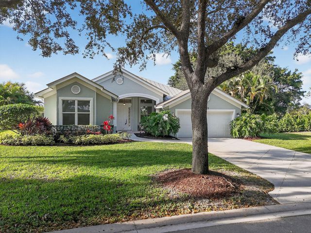 7492 SE Teton Drive, Hobe Sound, FL 33455