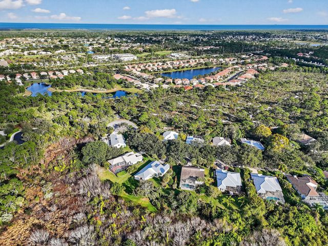 7492 SE Teton Drive, Hobe Sound, FL 33455