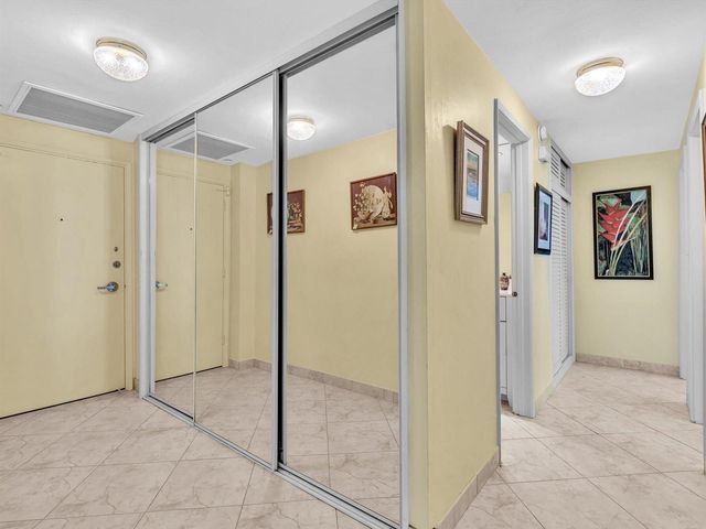 3300 NE 36th Street 721, Fort Lauderdale, FL 33308