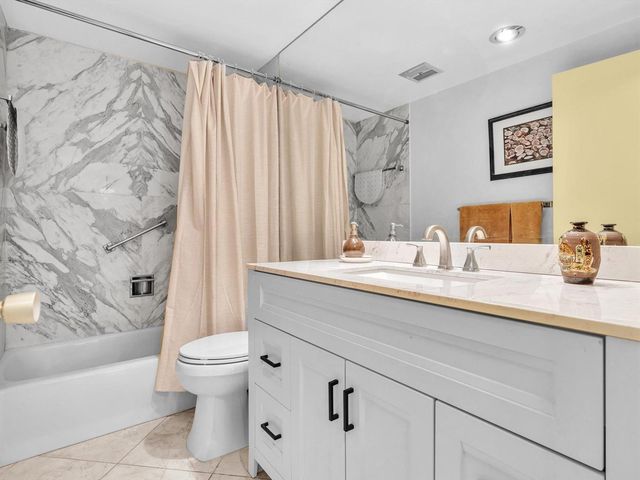 3300 NE 36th Street 721, Fort Lauderdale, FL 33308