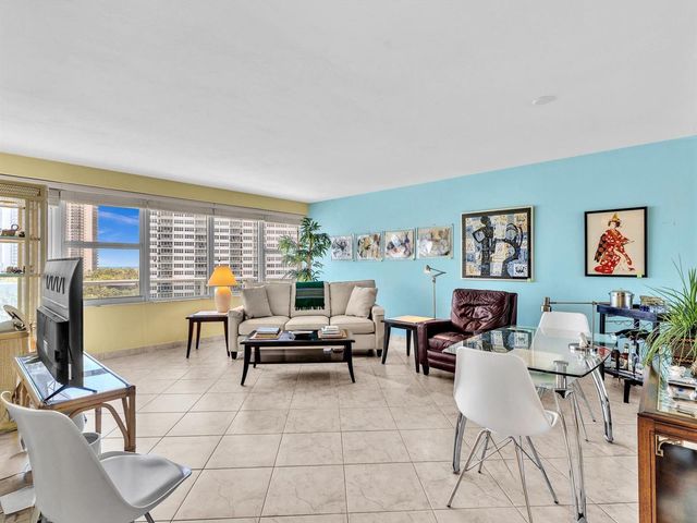 3300 NE 36th Street 721, Fort Lauderdale, FL 33308