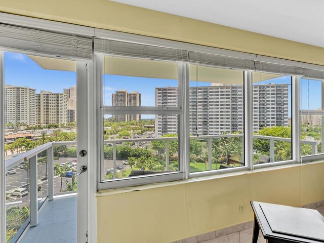 3300 NE 36th Street 721, Fort Lauderdale, FL 33308