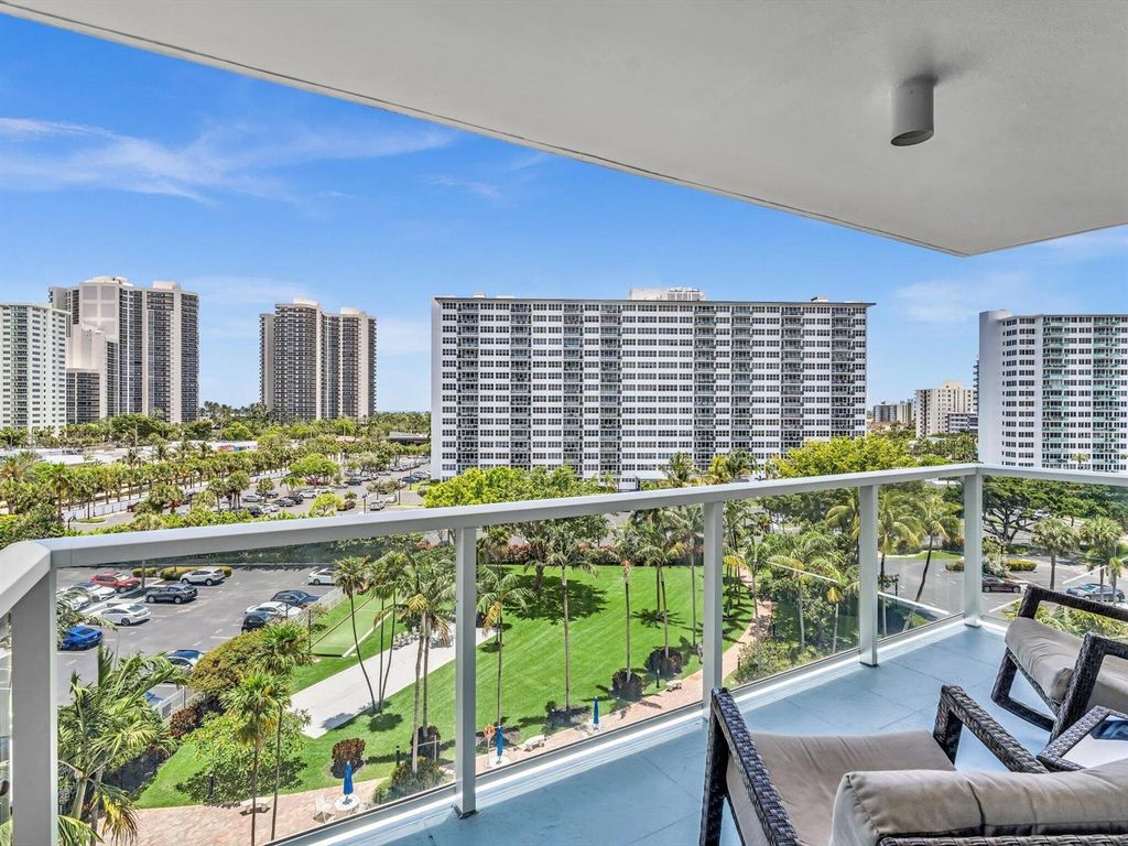 3300 NE 36th Street 721, Fort Lauderdale, FL 33308