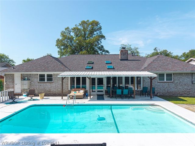 7207 Riviera Drive, Fort Smith, AR 72903