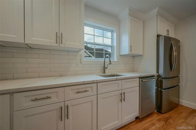 98 Scenic Lake Drive, Riverhead, NY 11901