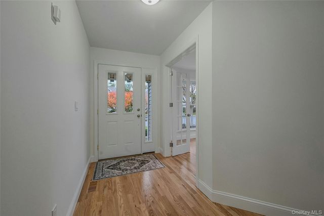 98 Scenic Lake Drive, Riverhead, NY 11901