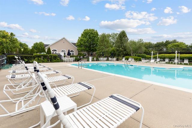 98 Scenic Lake Drive, Riverhead, NY 11901