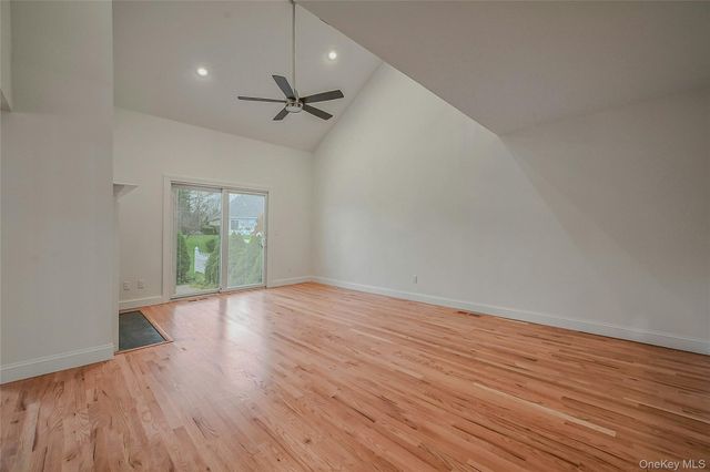 98 Scenic Lake Drive, Riverhead, NY 11901