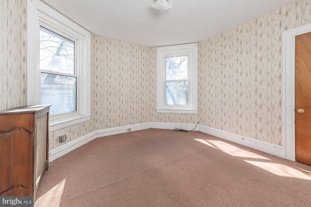 74 W BROADWAY, Salem, NJ 08079