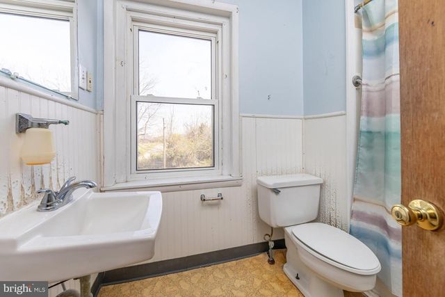 74 W BROADWAY, Salem, NJ 08079