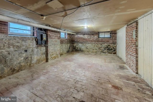 74 W BROADWAY, Salem, NJ 08079