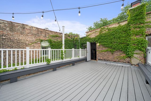 2110 N Dayton Street, Chicago, IL 60614