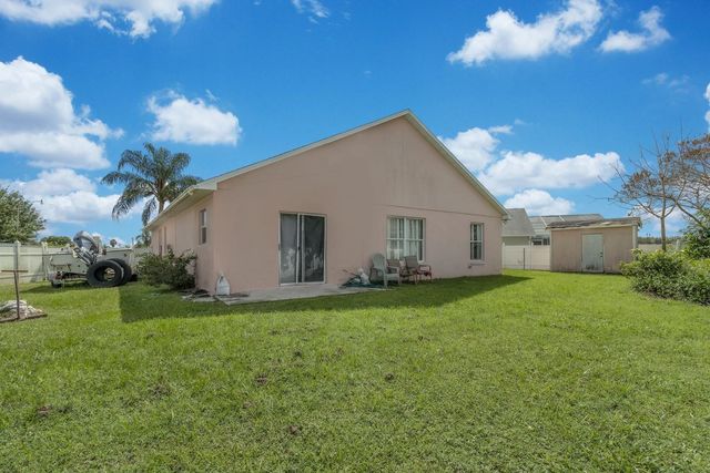 2300 FINWICK COURT, Kissimmee, FL 34743