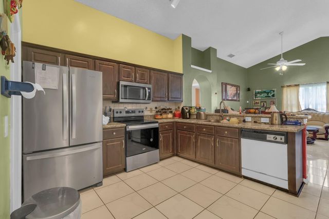 2300 FINWICK COURT, Kissimmee, FL 34743