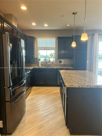 3057 Tortola Way, Hollywood, FL 33024