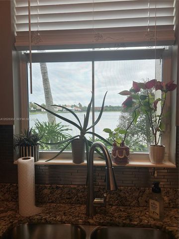 3057 Tortola Way, Hollywood, FL 33024