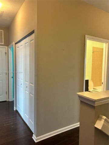 3057 Tortola Way, Hollywood, FL 33024