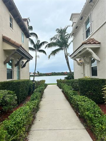 3057 Tortola Way, Hollywood, FL 33024