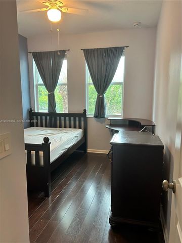 3057 Tortola Way, Hollywood, FL 33024