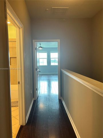 3057 Tortola Way, Hollywood, FL 33024