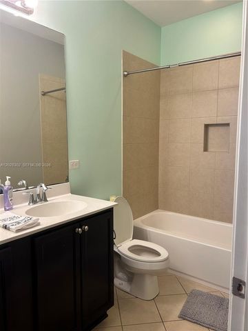 3057 Tortola Way, Hollywood, FL 33024