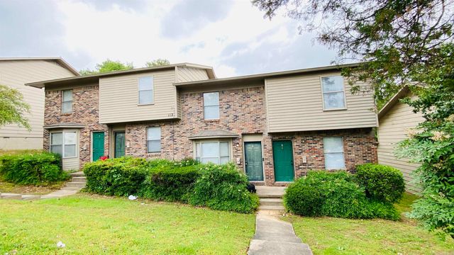 110, 112 & 114 Rim Rock Place, North Little Rock, AR 72116