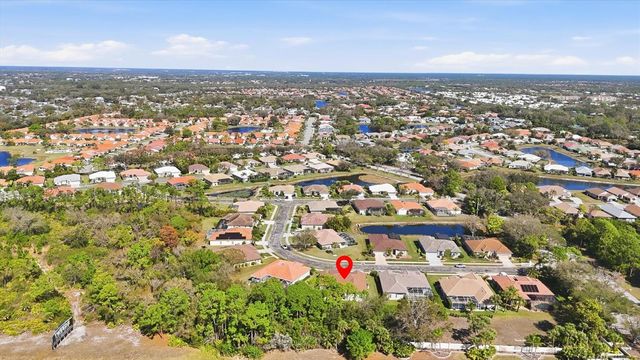 4967 WILD DAISY LANE, Venice, FL 34293