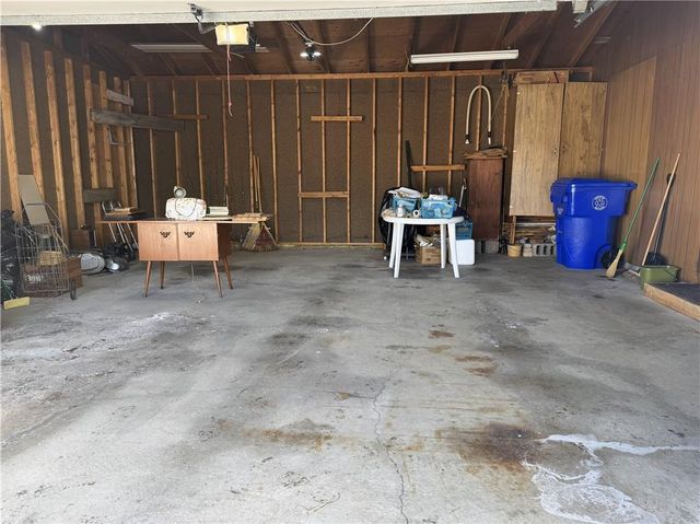 2704 David Street, Appleton, WI 54914