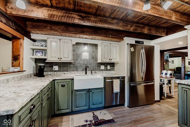 7825 E 500 S, Zionsville, IN 46077