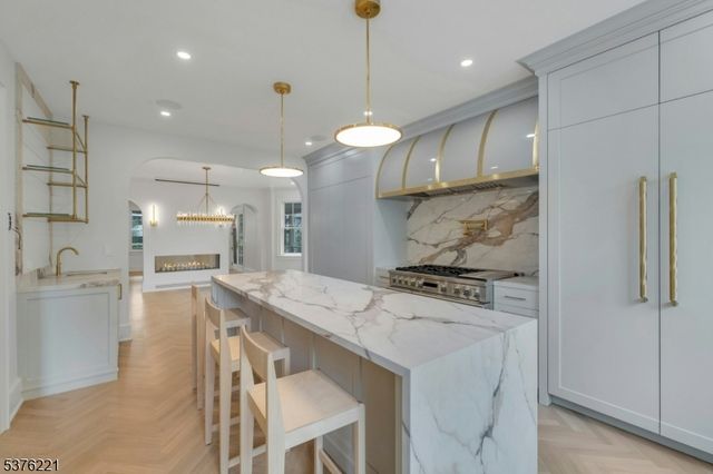 82 Watchung Ave, Montclair Twp., NJ 07043
