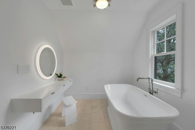 82 Watchung Ave, Montclair Twp., NJ 07043