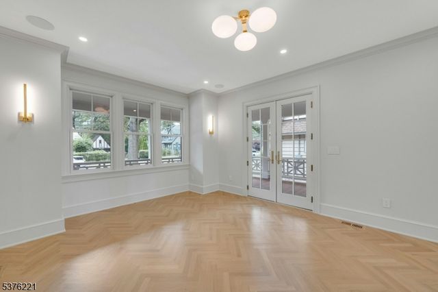 82 Watchung Ave, Montclair Twp., NJ 07043