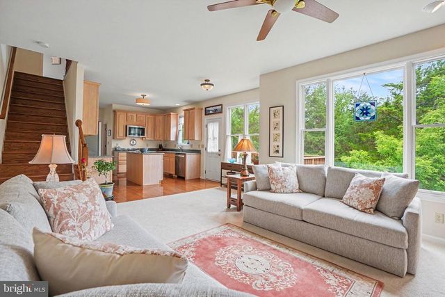 75 PALACE DR, Gettysburg, PA 17325
