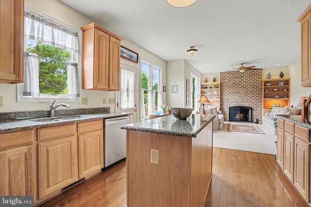 75 PALACE DR, Gettysburg, PA 17325