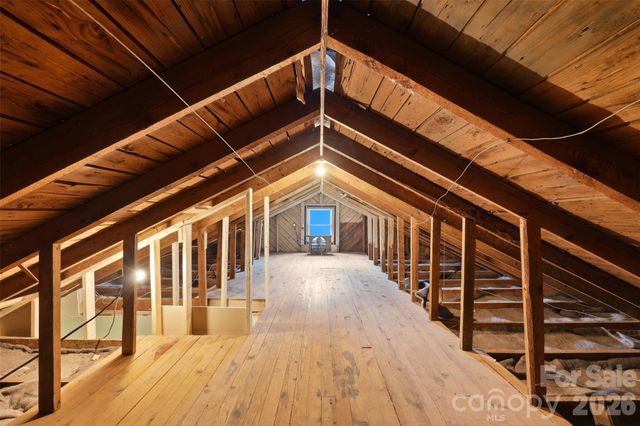 100 Boston Road, Taylorsville, NC 28681