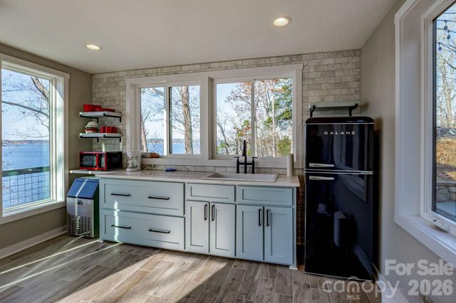 2207C Horton Cove Lake Water Road, Camden, SC 29020