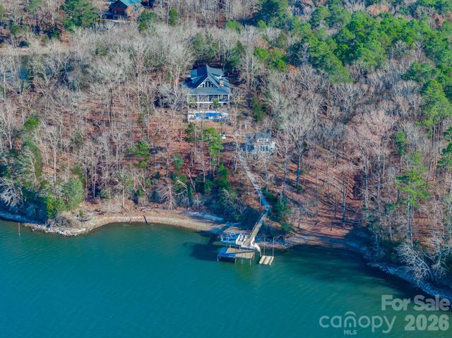 2207C Horton Cove Lake Water Road, Camden, SC 29020