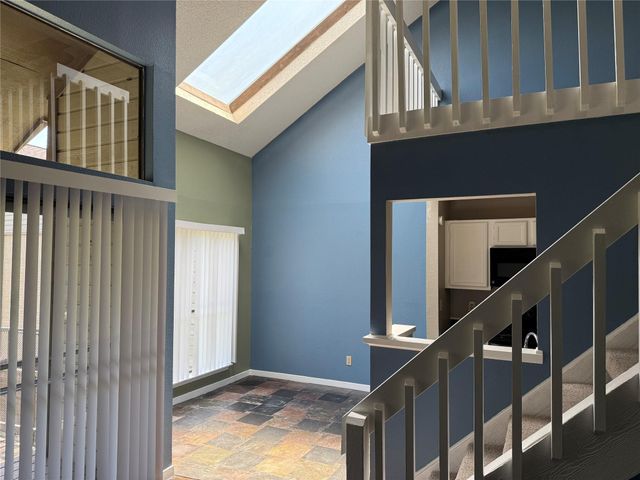 8579 Sands Point Drive 102, Houston, TX 77036