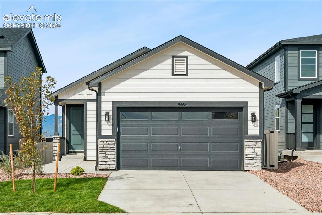 5464 Triple Tree Street, Colorado Springs, CO 80925 — exterior