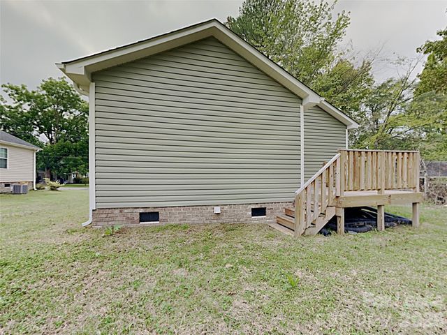 1217 Martin Luther King Jr Avenue, Kannapolis, NC 28083