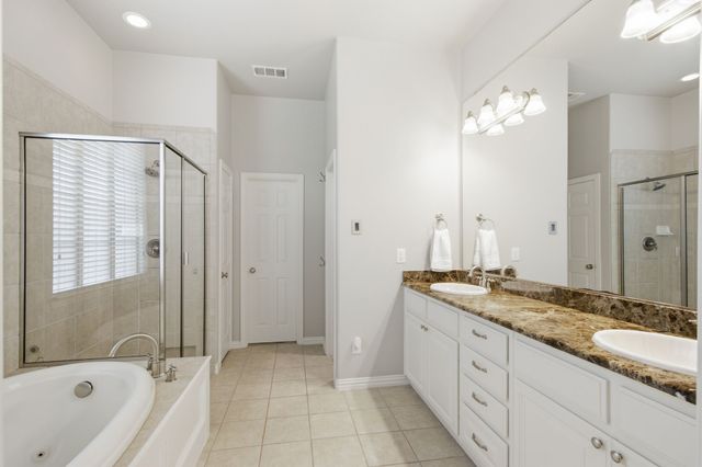 8504 Jefferson Way, Lantana, TX 76226