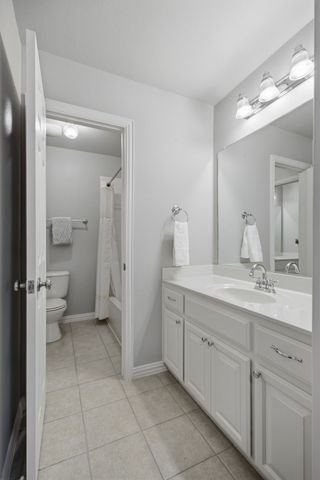 8504 Jefferson Way, Lantana, TX 76226