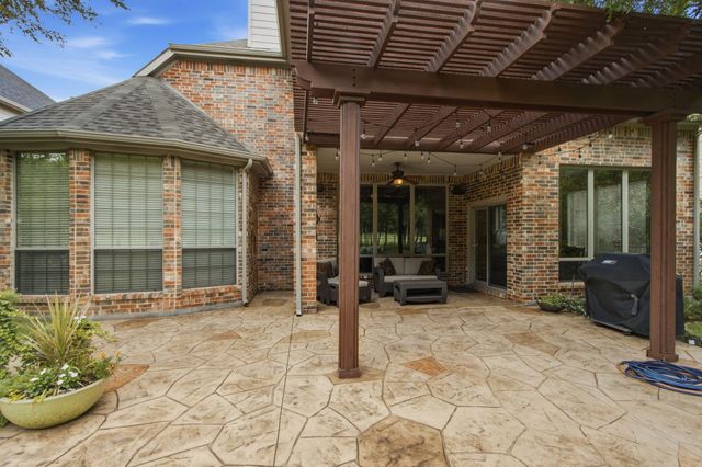 8504 Jefferson Way, Lantana, TX 76226